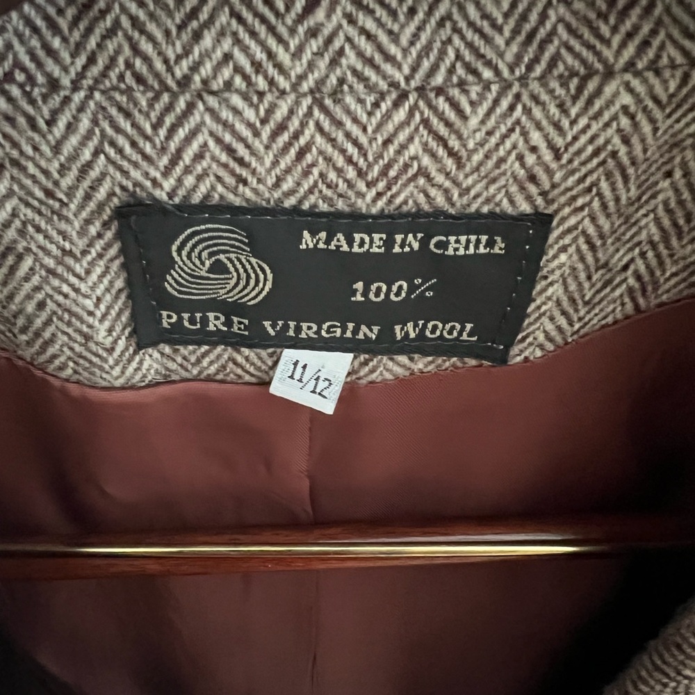 Elegant Gray Herringbone Blazer - Picture 4 of 6